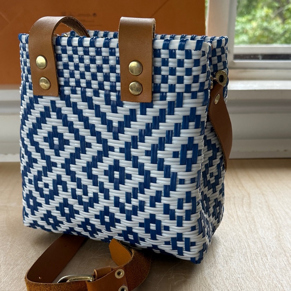 Elegant Blue and White Woven Tote with Tan Leather Straps - Picture 13 of 13